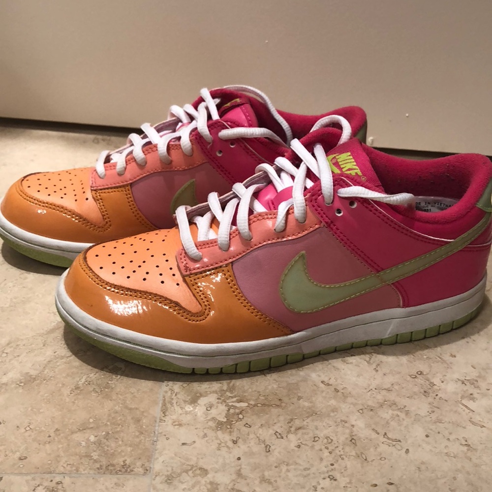 Nike Sneakers